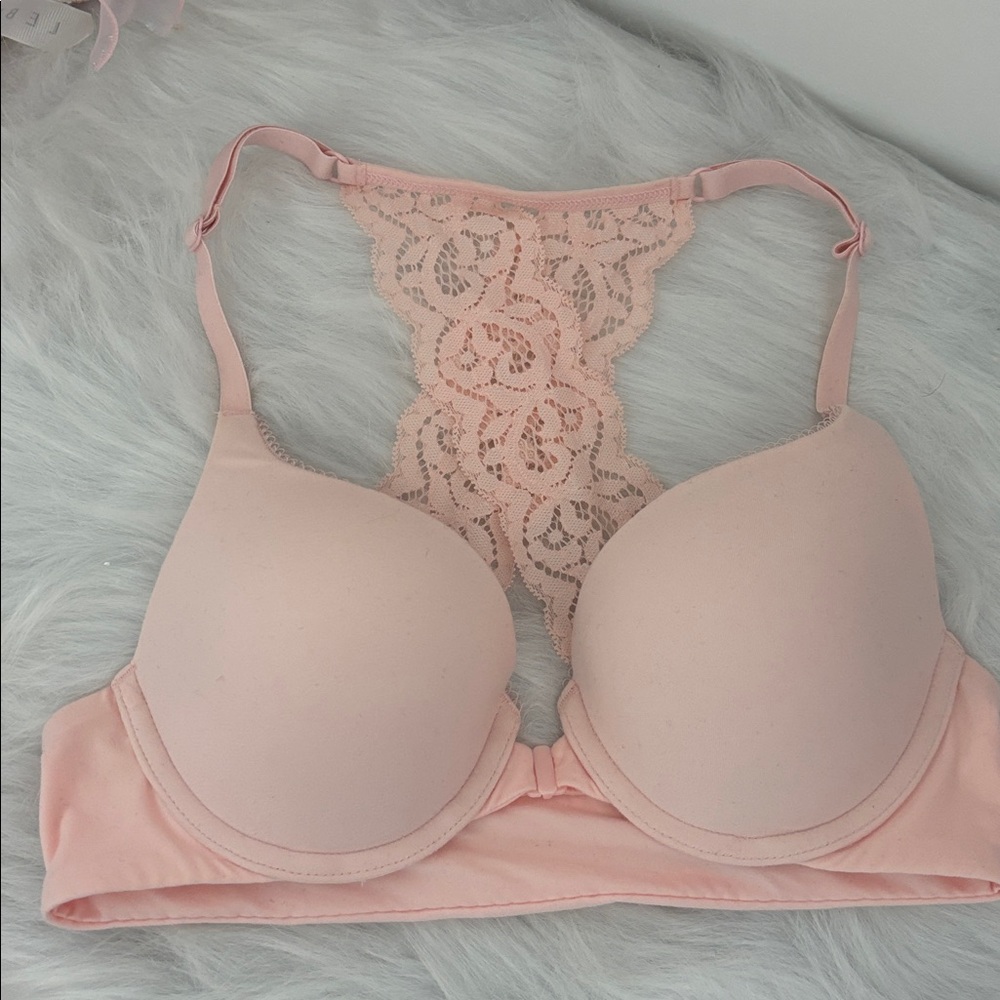 Victoria's Secret  raceback perfect shape Blush Lace Bra